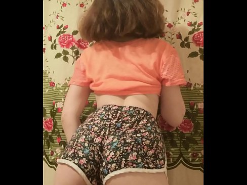 ❤️ Szexi fiatal csaj vetkőzteti le a rövidnadrágját a kamera előtt. ❤❌ Baszás videó at hu.special-grasser.ru