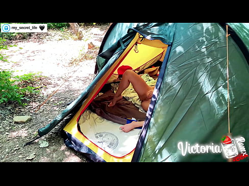 ❤️ Tented Stranger szenvedélyes kézimunkája a kamerában ❤❌ Baszás videó at hu.special-grasser.ru