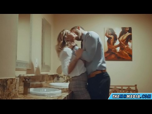 ❤️ Amikor egy bögyös szőke elcsábít egy nyilvános WC-ben ❤❌ Baszás videó at hu.special-grasser.ru